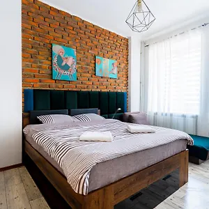 Flat At Powisle Great Location Warszawa